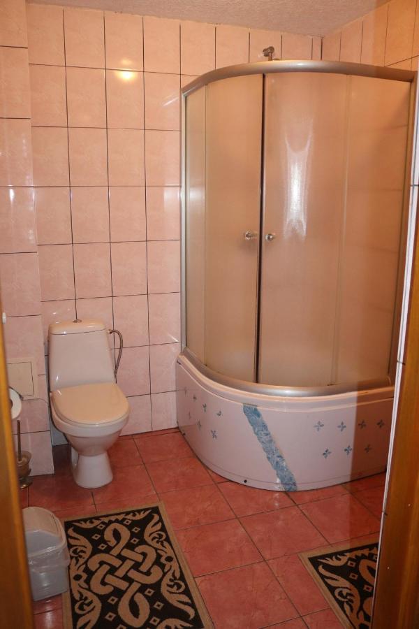 Готель ***Феєрія Tyachiv Esterno foto